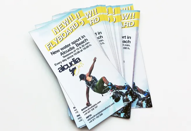 Flyers y folletos — ejemplo 2